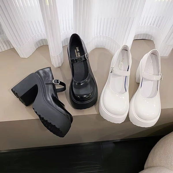 Zapatitos ~