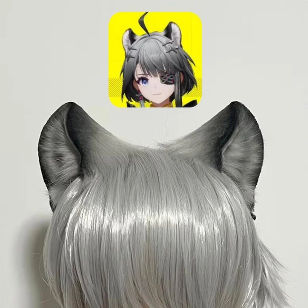 I PREFER THE EARS OVER THE PAWS!