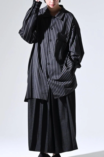 NEPHOLOGIST Tier Huge Shirt black��black