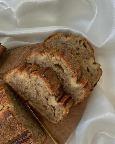 ˚˖𓍢ִ໋🐍banana bread ($3.33)✧˚.💗⋆ֶָ֢