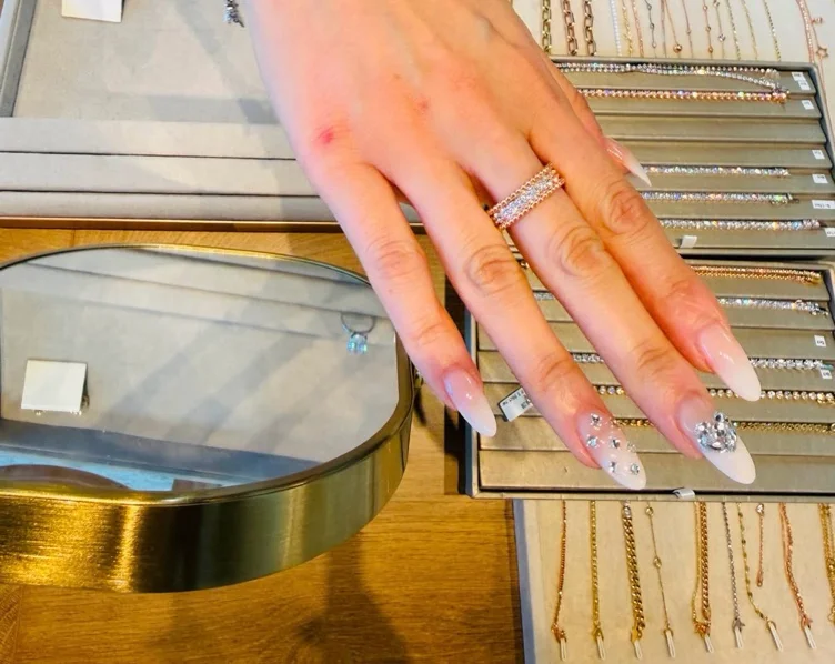 Diamond ring 