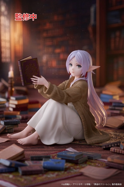 [PRE-ORDER] Frieren Beyond Journeys - End Desktop Cute Figure Frieren (Roomwear Version)