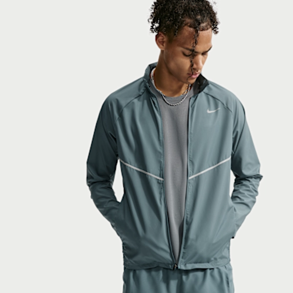 Nike Miler Men's Repel UV Protection Running Jacket