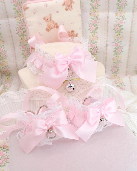 ♡‧₊ Kitty Collar and Cuffs Set