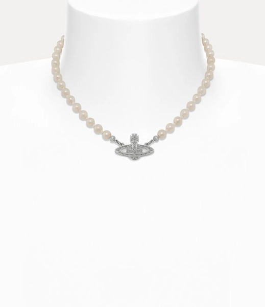 Vivienne Westwood Pearl Choker