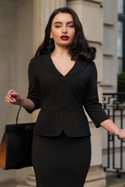 Glamour Bunny Business Babe | Starlet Travel Blazer Top in Black