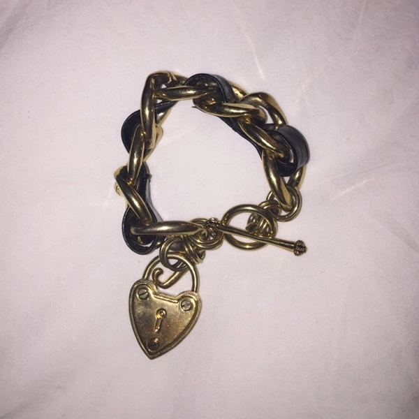 🎀 Juicy Couture Black and Gold Bracelet 🎀