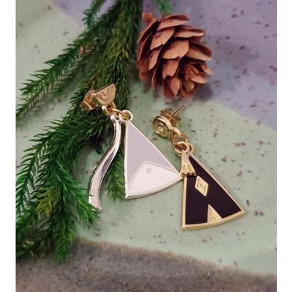 Witch Hat Atelier Instructor Earrings - Qifrey and Olruggio