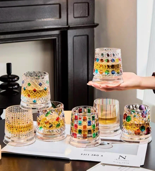 Dancing Wineglass