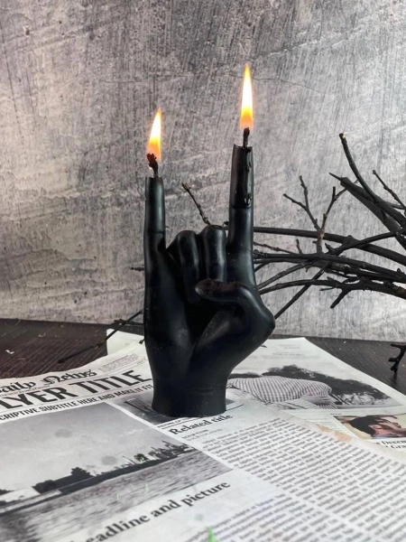 Burnin’ Rock Black Candle – Bold and Stylish Handcrafted Decor for Music Lovers and Unique Gift Ideas for Metal Fans - Etsy