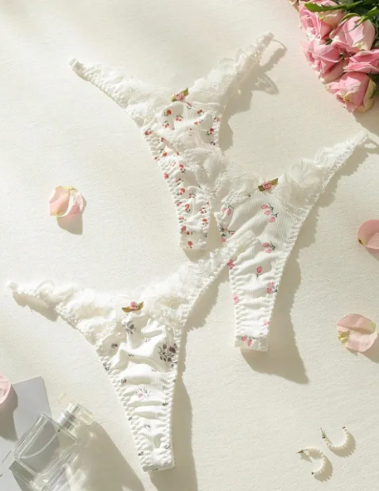 3 packs of thongs