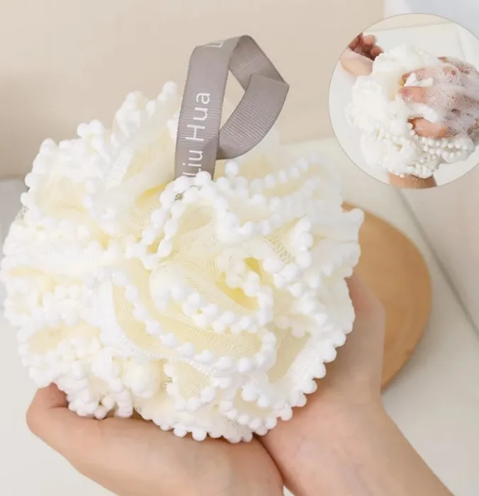 Soft bath sponge