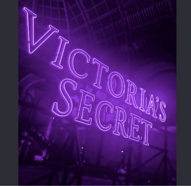 A little Victoria Secret Treat💜