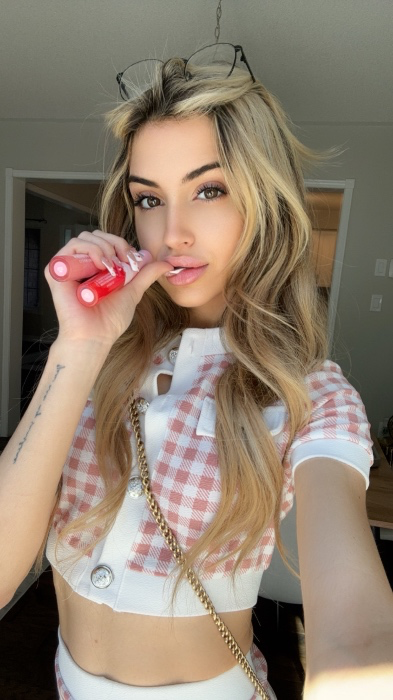 Lip Gloss