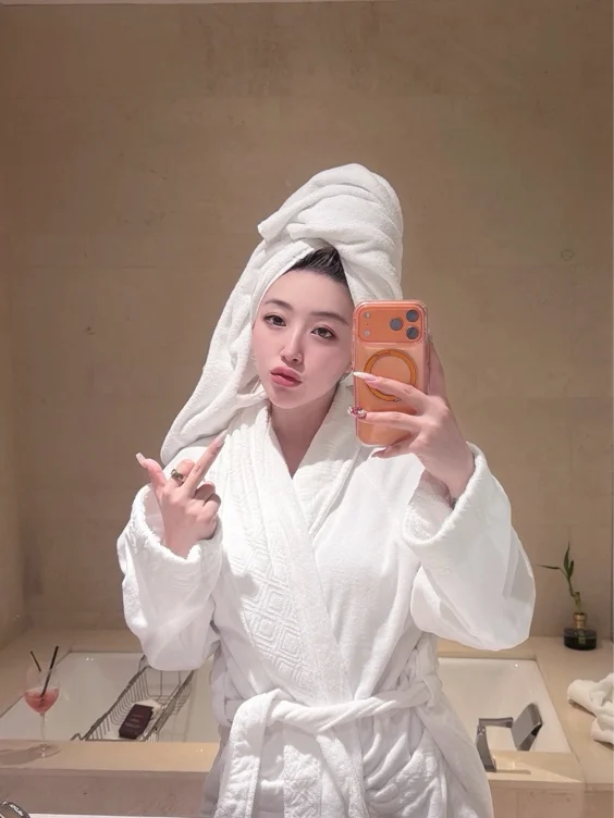 🐚 555 🐚 Spa Day