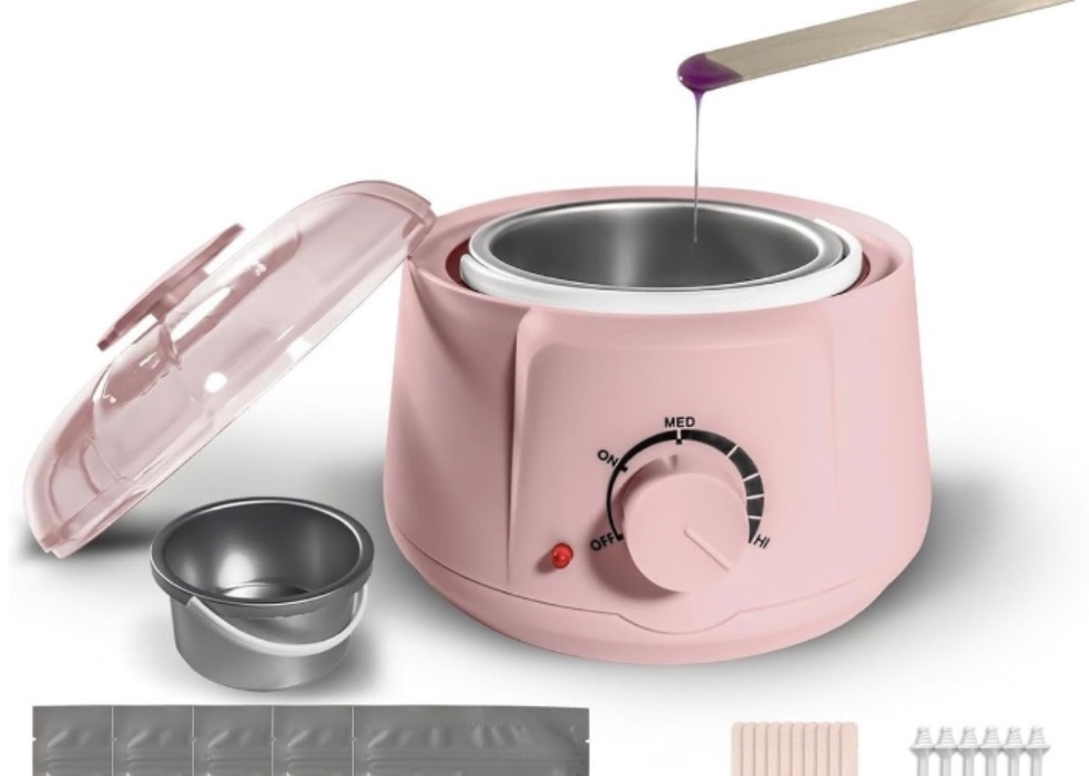 Wax appointment 🐱