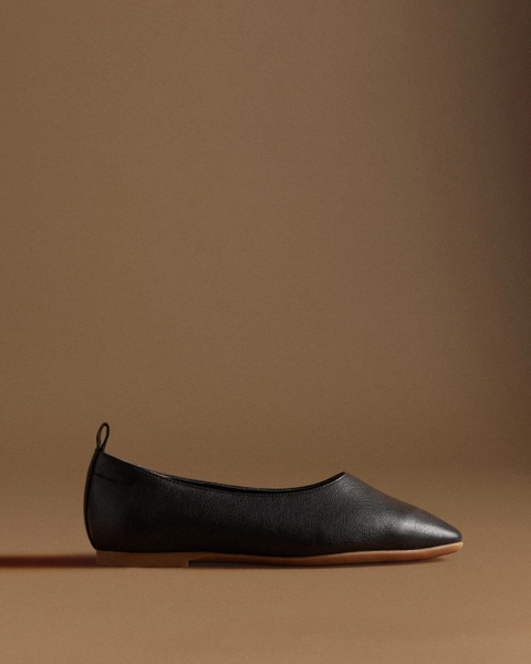 Italian Leather Glove Ballet Flats in Black