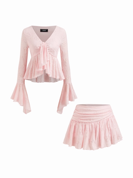 Ensemble assorti : Crop Top en dentelle à col V, manches campanules et pointelles avec jupette ruche