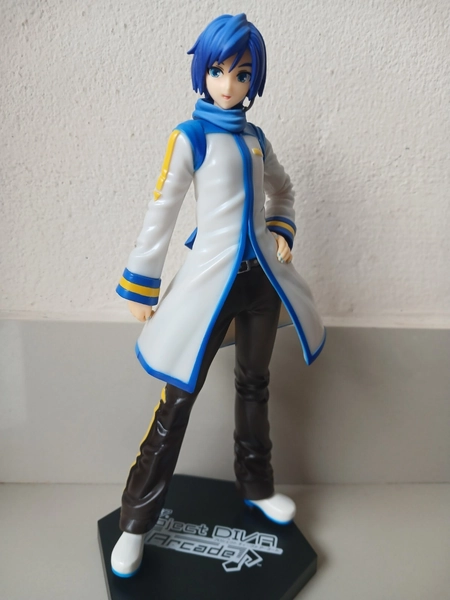 Vocaloid Hatsune Miku Project Diva Arcade Kaito Figure Model SEGA