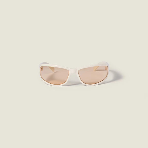 Gafas de sol de la colección Miu Miu Eyewear