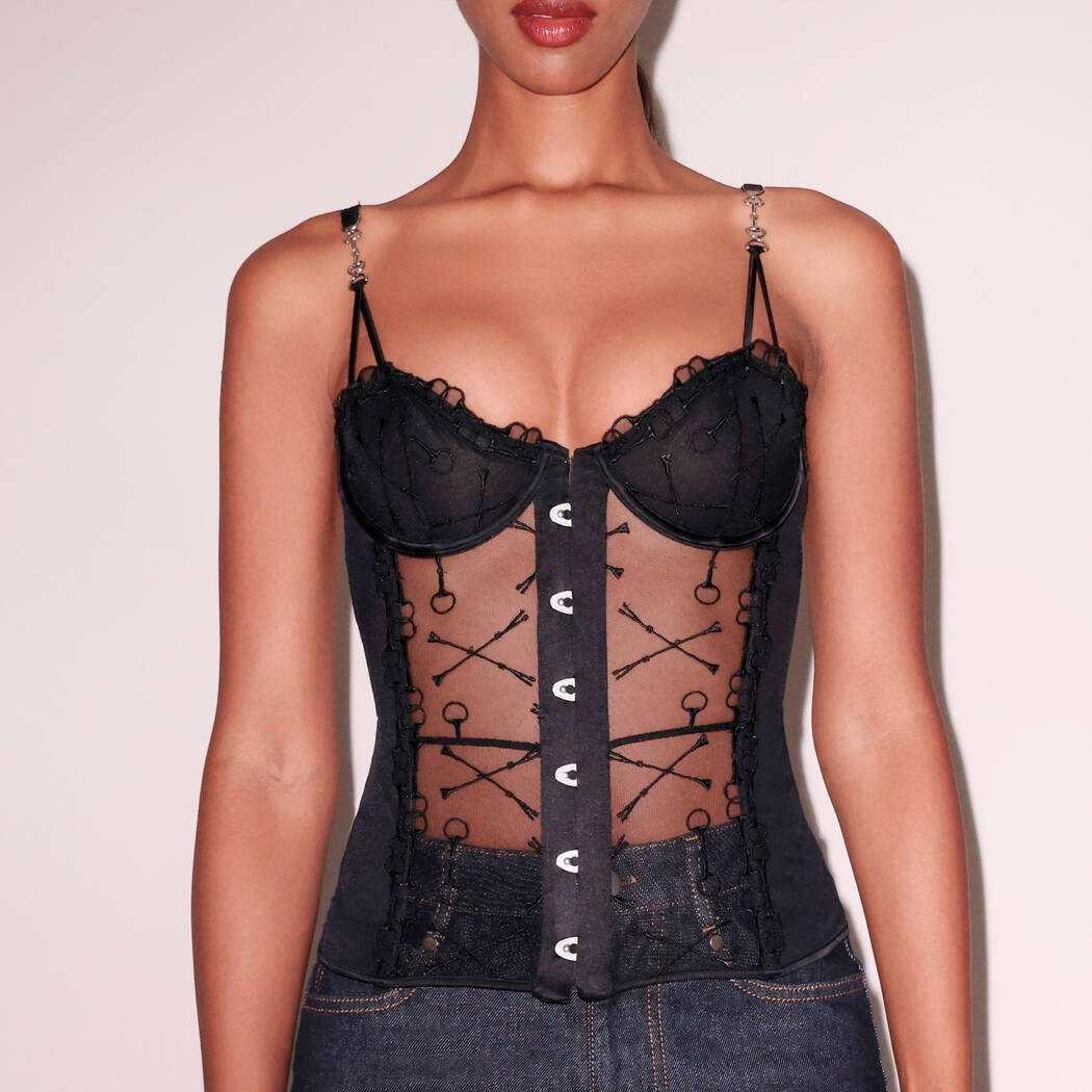 Fleur du Mal Equestrian Basque