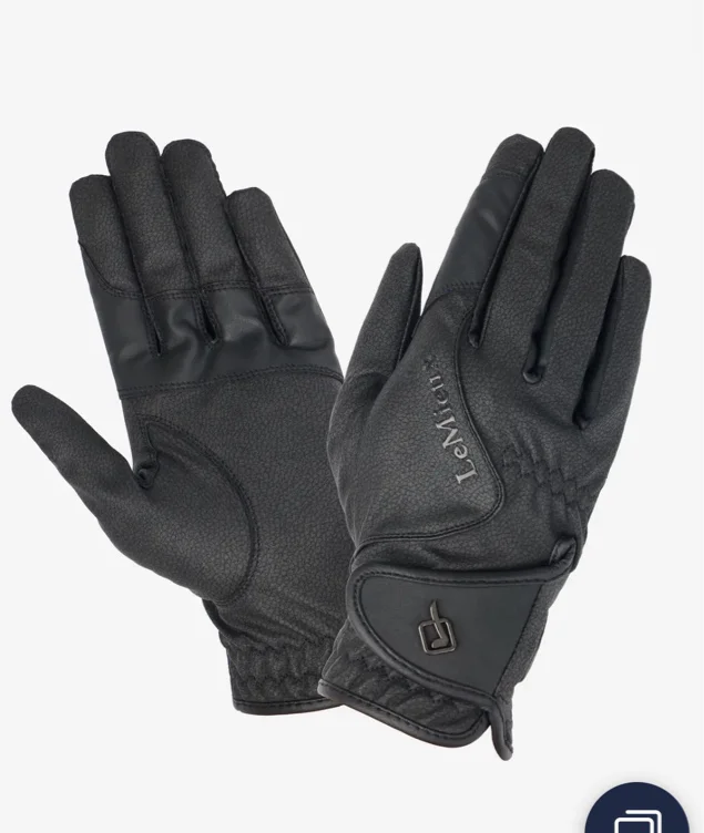 Riding gloves