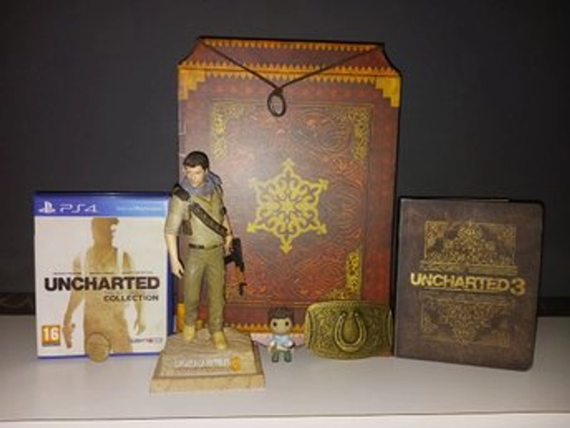 Uncharted 3 Collectors Edition + mere