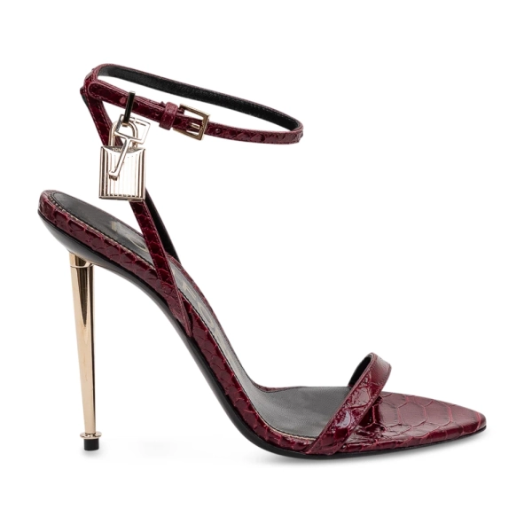 Just as i deserve💫🖤