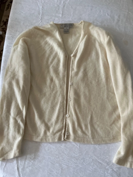 Vintage 100% cashmere women's cardigan size medium