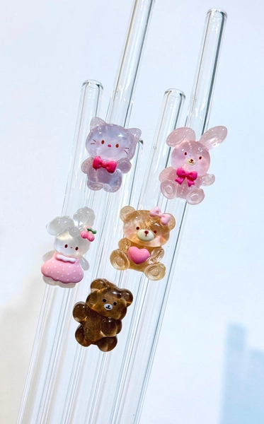 Bear and Bunny Glass Straw: Reusable Cute Glass Straw- Straw with Charm- Reusable Straw- Reusable Tumbler Straw-Party Decor-Home Decor