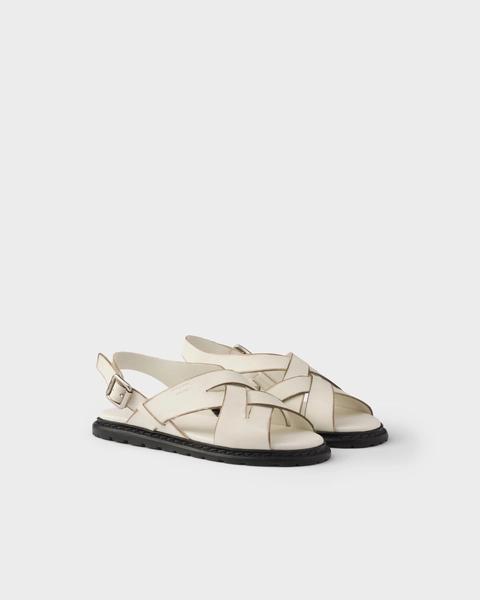 Sandales en cuir vieilli