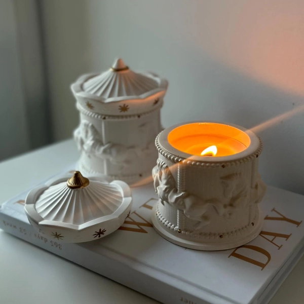 Carousel candle