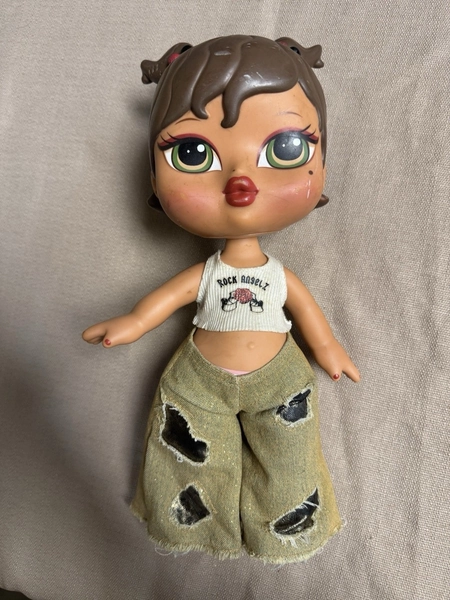 BRATZ YASMIN Big Babyz 13” First Wave MGA Entertainment 2004 VTG ( RARE ) used