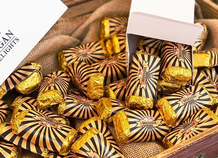 Vegan Delights pähkinäsuklaa Vegickers 50 g - Vegekauppa