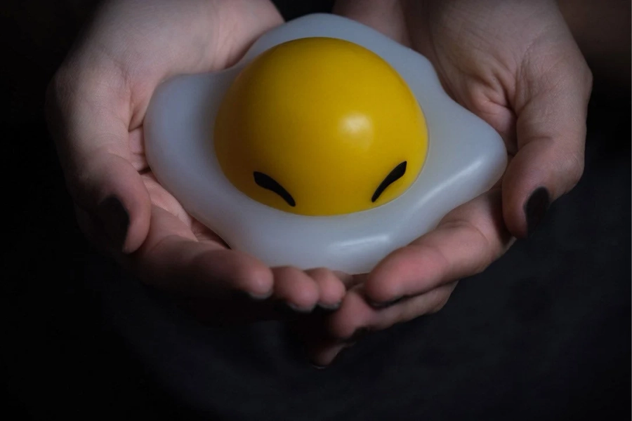 Egg Yolky Slime-  Slime Rancher 2