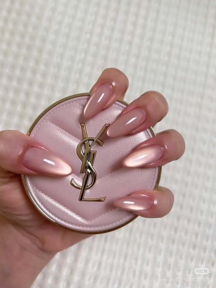 Monthly Nails 
