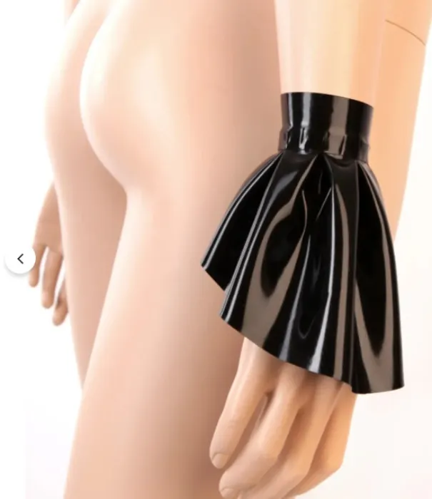 Latex cuff
