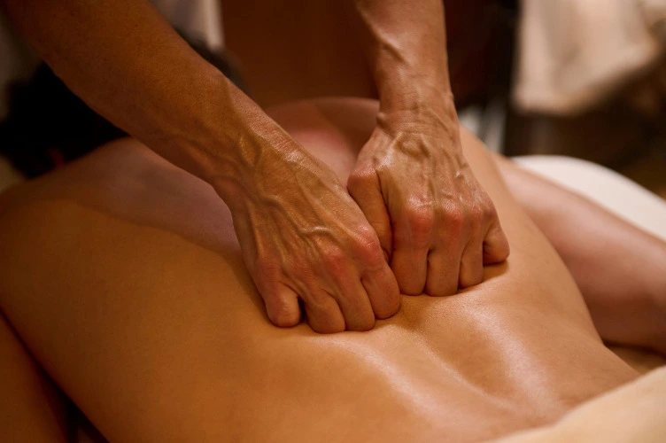 Deep Back tissue massage 