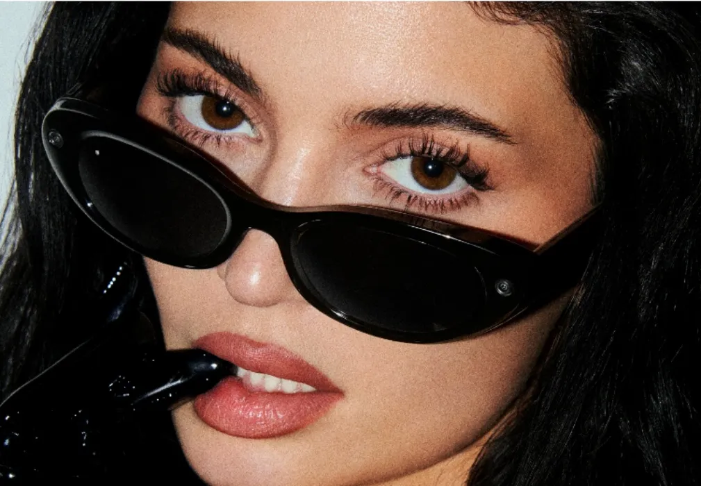 Black Meta Starfire Kylie AI Glasses - Clear to Grey Transitions