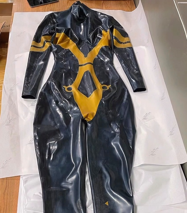 Eve captain suit 