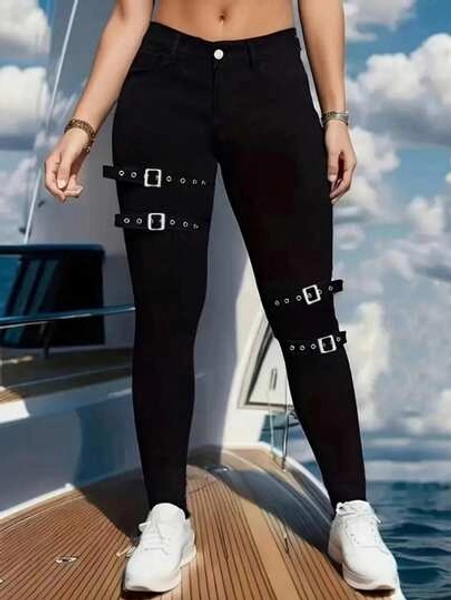 Women's Western Style Music Festival Contrast Color Denim Jeans With Crescent Moon Buckle, Black