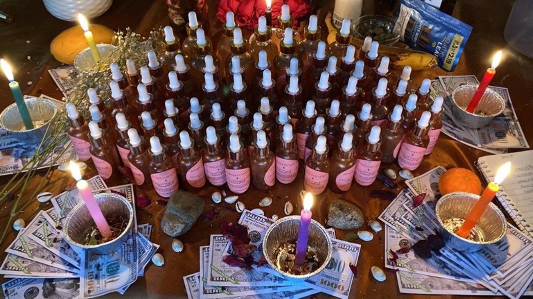 ๐ธ 4oz Mermaid Magick Milk Glamour Oil by @symbolsofvenus | Stan