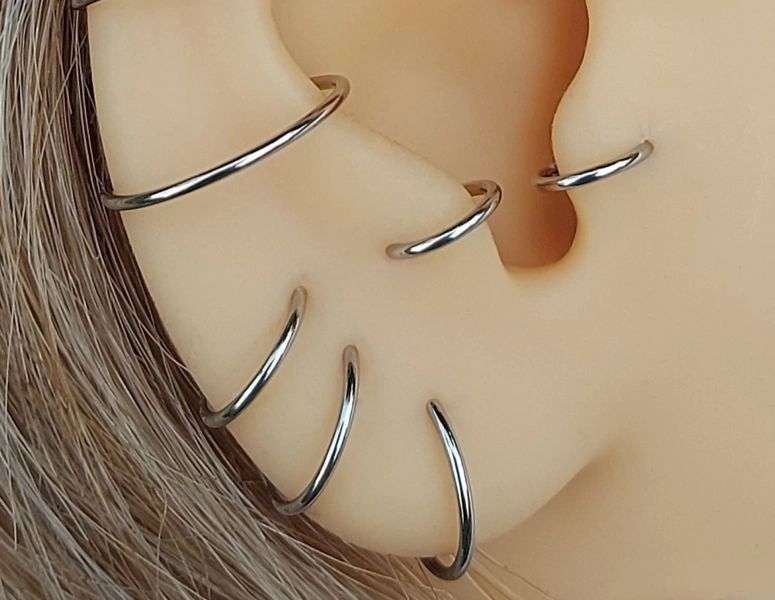 IMPLANT GRADE TITANIUM Hypoallergenic Clicker Hoop Earring - Clicker Conch Hoop - Cartilage earring - 20/18/16/14 gauge 5/6/7/8/9/10/12 mm