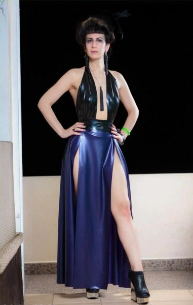High Slitted Skirt — Reneé Masoomian