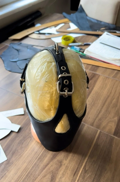 Leather Octopus Mask - Etsy.de