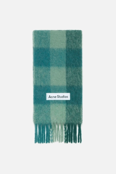 Mohair checked scarf