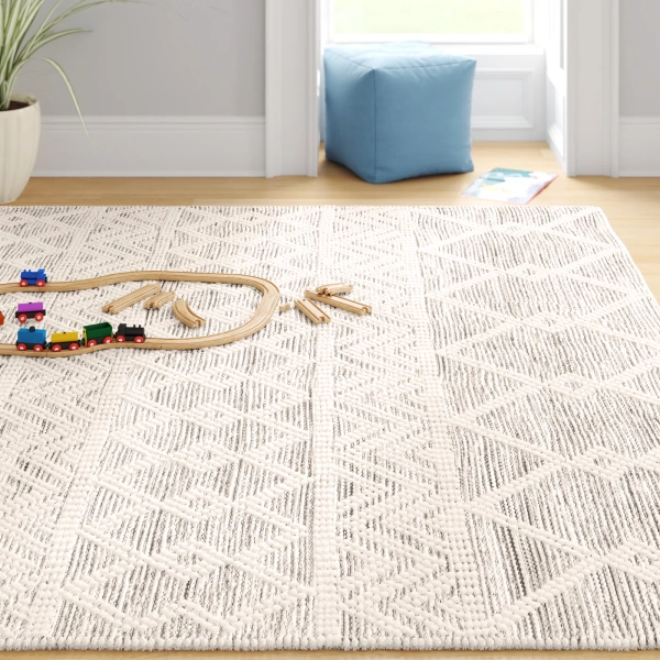 Latrissa Moroccan Flatweave Wool Charcoal/Cream Area Rug