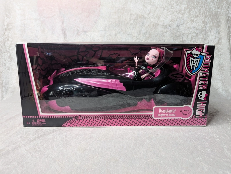 Monster High Draculaura & Roadster Car Set JCPenney Exclusive Sweet 1600 - READ
