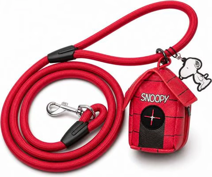 BUCKLE-DOWN Peanuts Embellishment Dog Leash with Waste Bag Dispenser, Red, 4.5-ft long, 2.5-in wide - Chewy.com