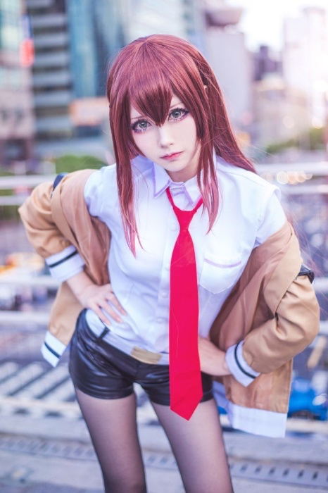 Makise kurisu cosplay
